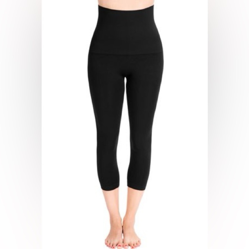 Belly Bandit Black High-Waist Capri Compression Leggings